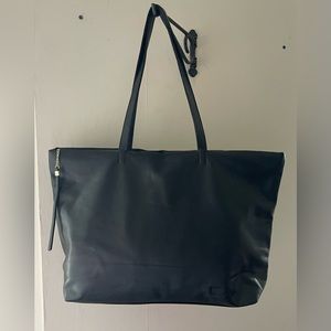 Donna Karan Cosmetics Black Zippered Tote Bag